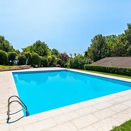 Apartment Le Cicorie 8-p1 By Wonderful Italy *